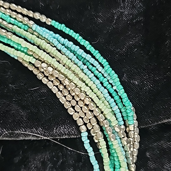 COPY - GORGEOUS Native American Indian Necklace made with beads. 22 inches long. - Picture 2 of 6